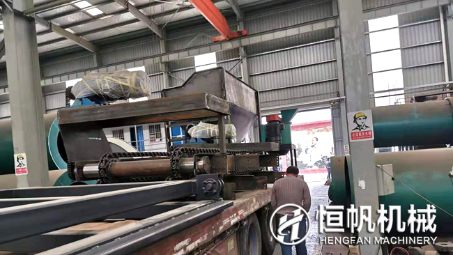 湖南鏟車(chē)料倉(cāng)